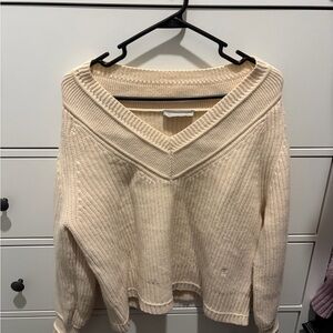 Everlane Cream V-Neck Sweater